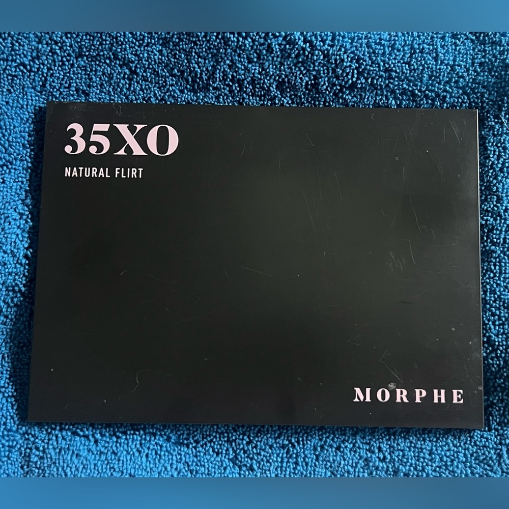 Morphe 35XO Natural Flirt Palette